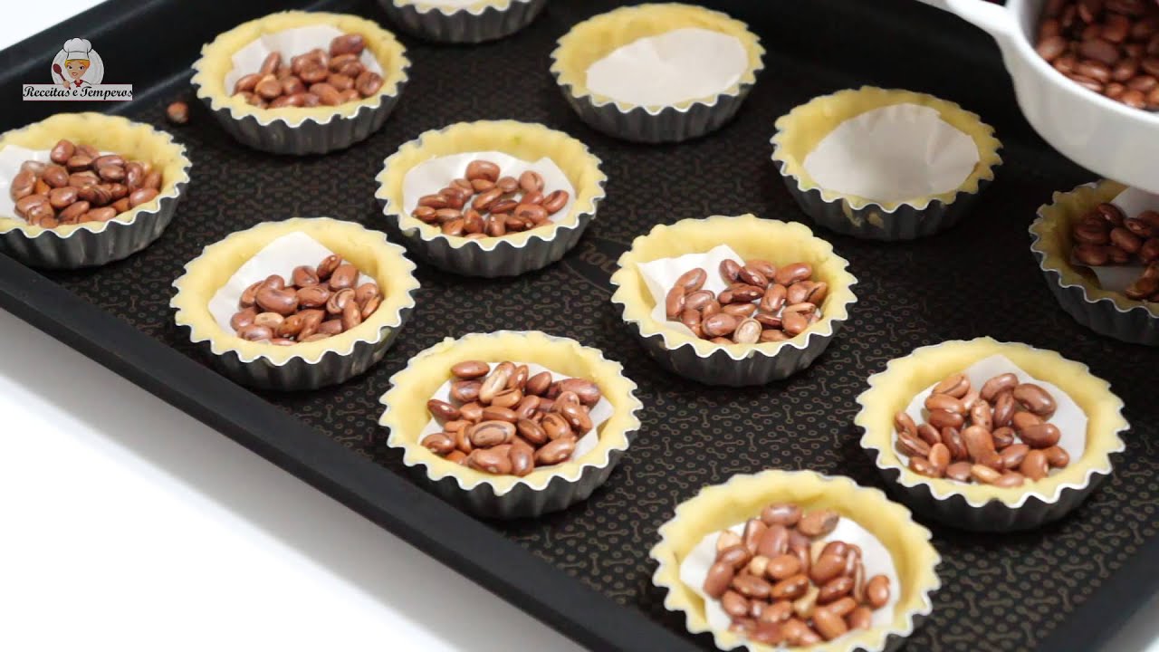 TORTINHA DE BANANA COM CHOCOLATE I Receitas e Temperos