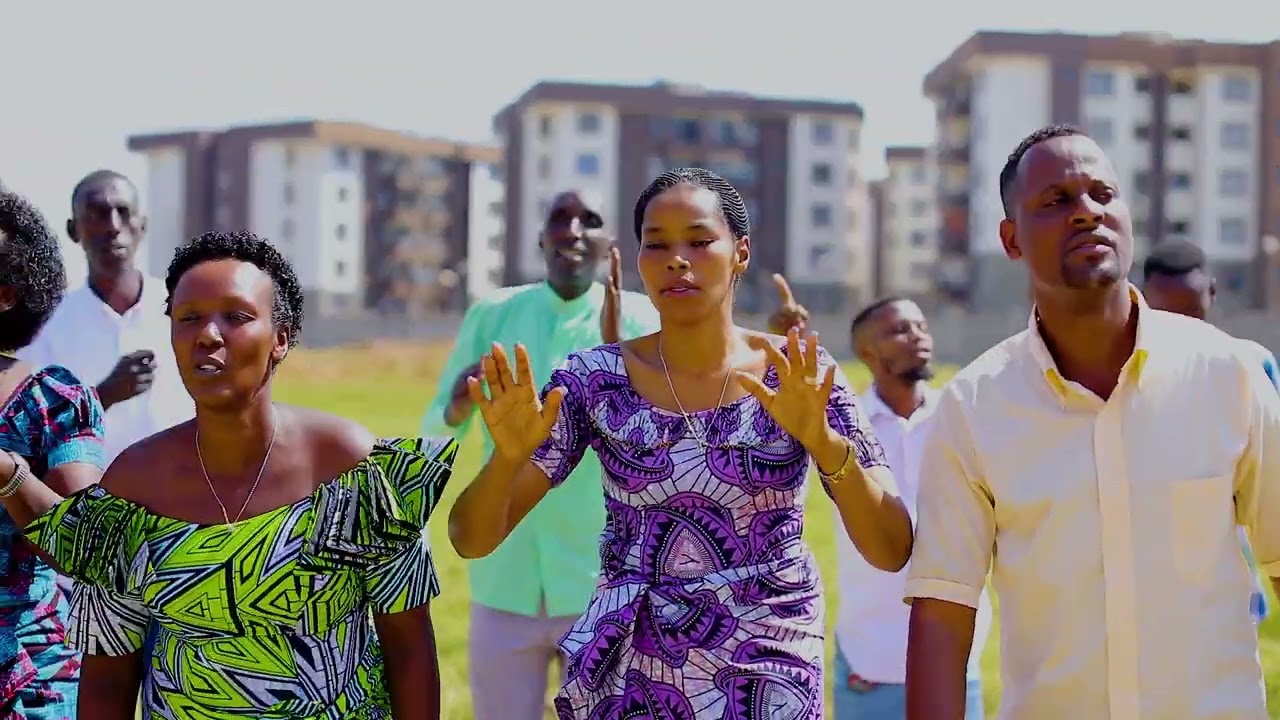 NINAKUMBUKA SAYUNI BY NYAMWIZA & SEBINEZA OFFICIAL VIDEO