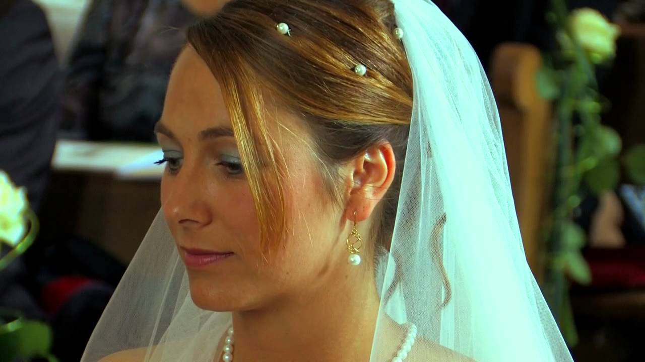 Claudia und Ralf: Dir gehts so wia mir - Hochzeit und kirchliche Trauung am 13. August 2011