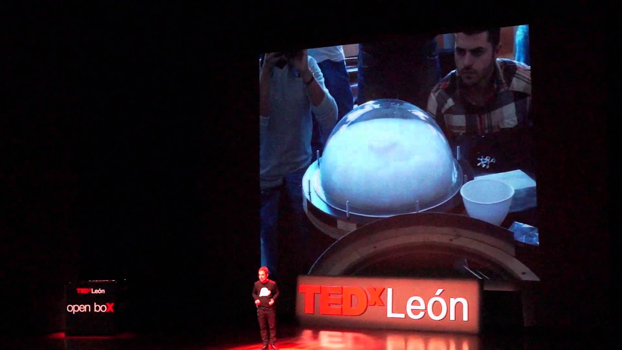 Your cloudmachines | Rafael Beneytez | TEDxLeon