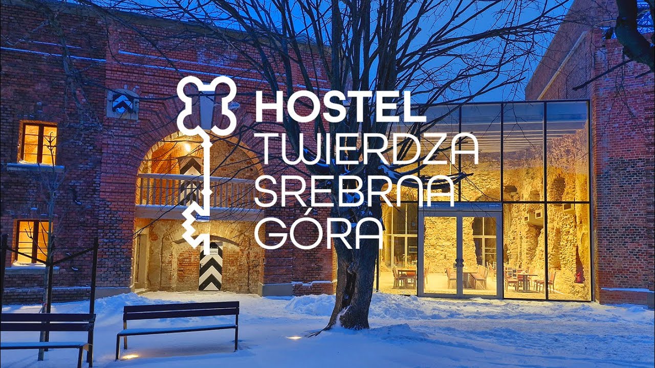 Przeżyj noc w Twierdzy Srebrna G&oacute;ra. Hostel i restauracja OTWARTE !