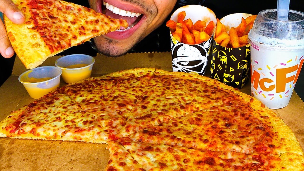 ASMR LITTLE CAESARS PIZZA TACO BELL NACHO CHEESE FRIES OREO MCFLURRY MUKBANG JERRY EATING NO TALKING