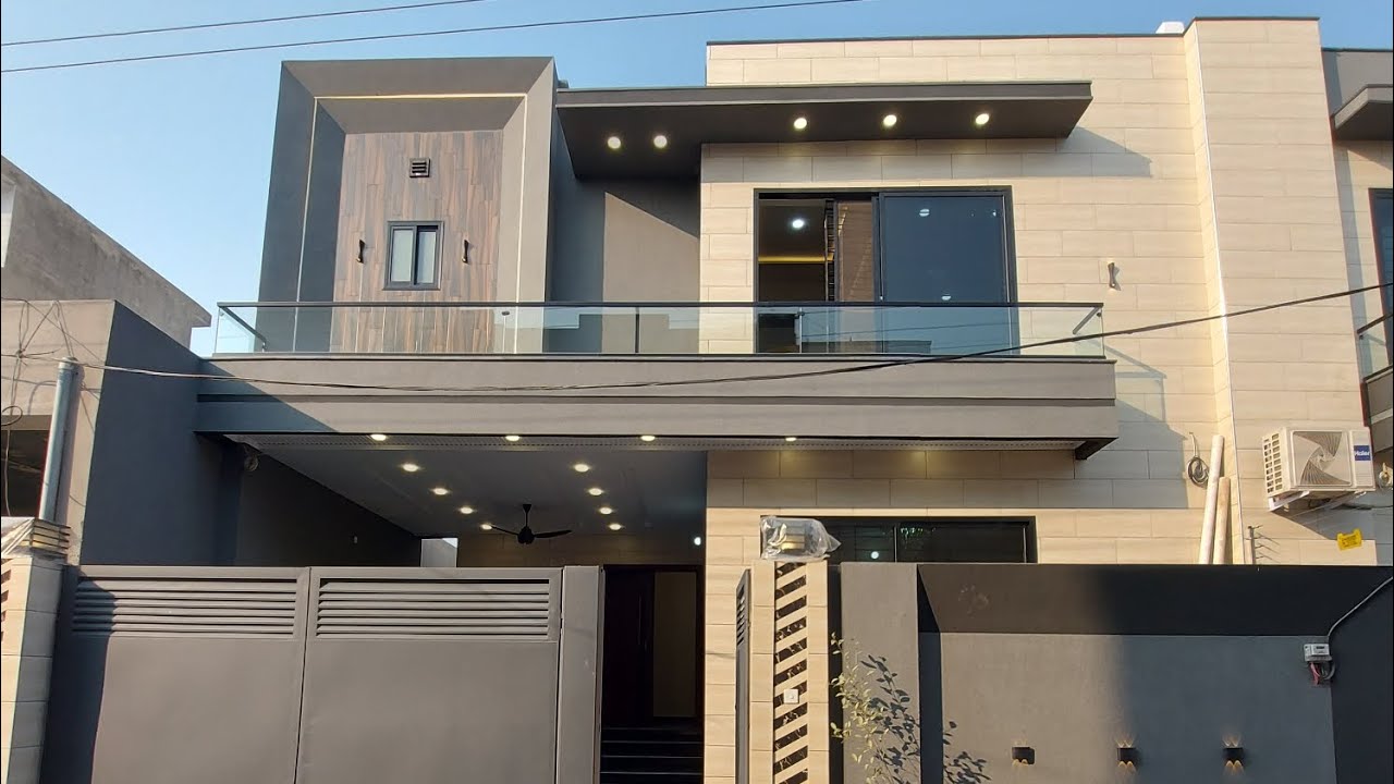 8 Marla Double STOREY HOUSE FOR SALE Dar-ul-islam Colony Gujrat Contact 0305 2929931 