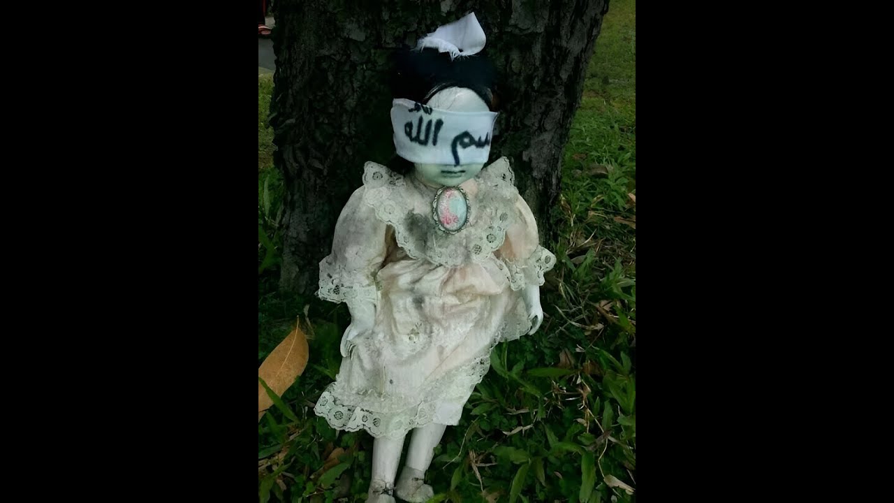Boneka Bertopeng 