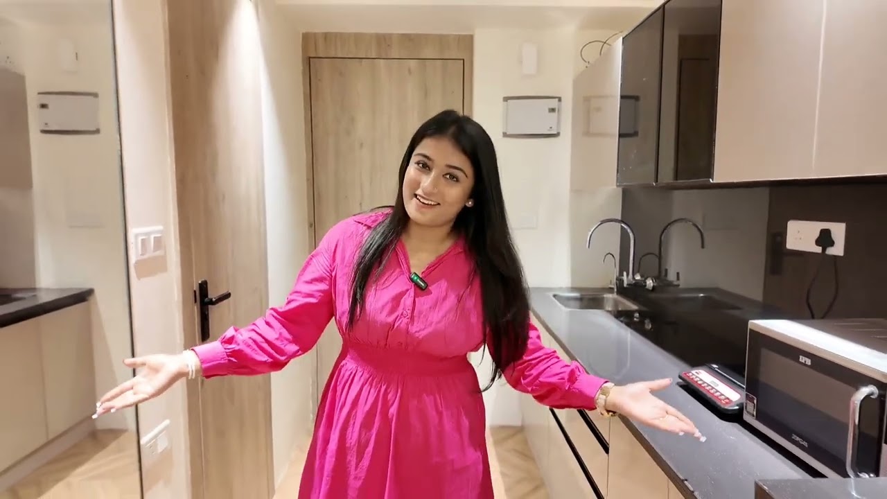 Aesthetic Studio Apartment in Greater Noida with Kitchen Only 2 mins away from metro Station 🚉✅
