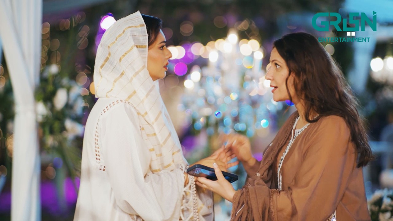Bhaag Gayi Raha Apne Aashiq Ke Sath #ainaasif #ahmedrafique #maa #shortvideos #greentvdramas