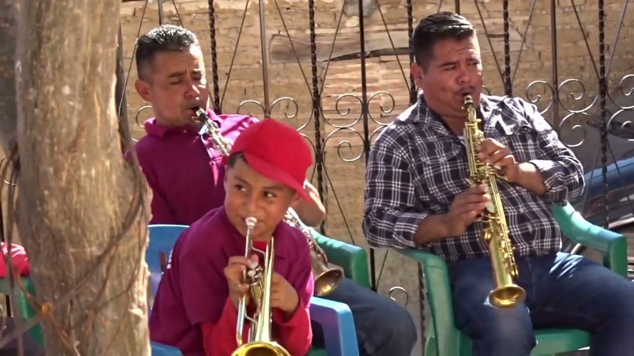 Quiero que Sepas ...Con la Banda Municipal de San Bartolo Salinas Oaxaca.