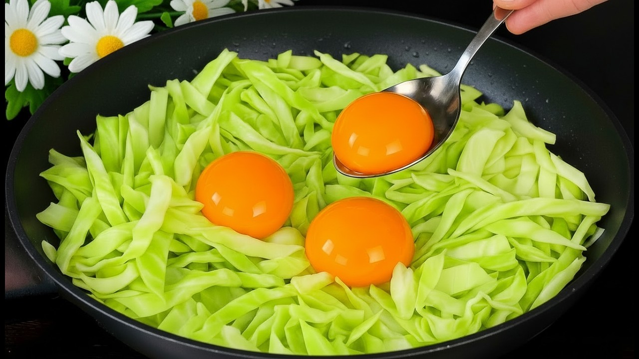 Cabbage with Eggs Are Better Than Pizza! You Won’t Believe How Good This Is!