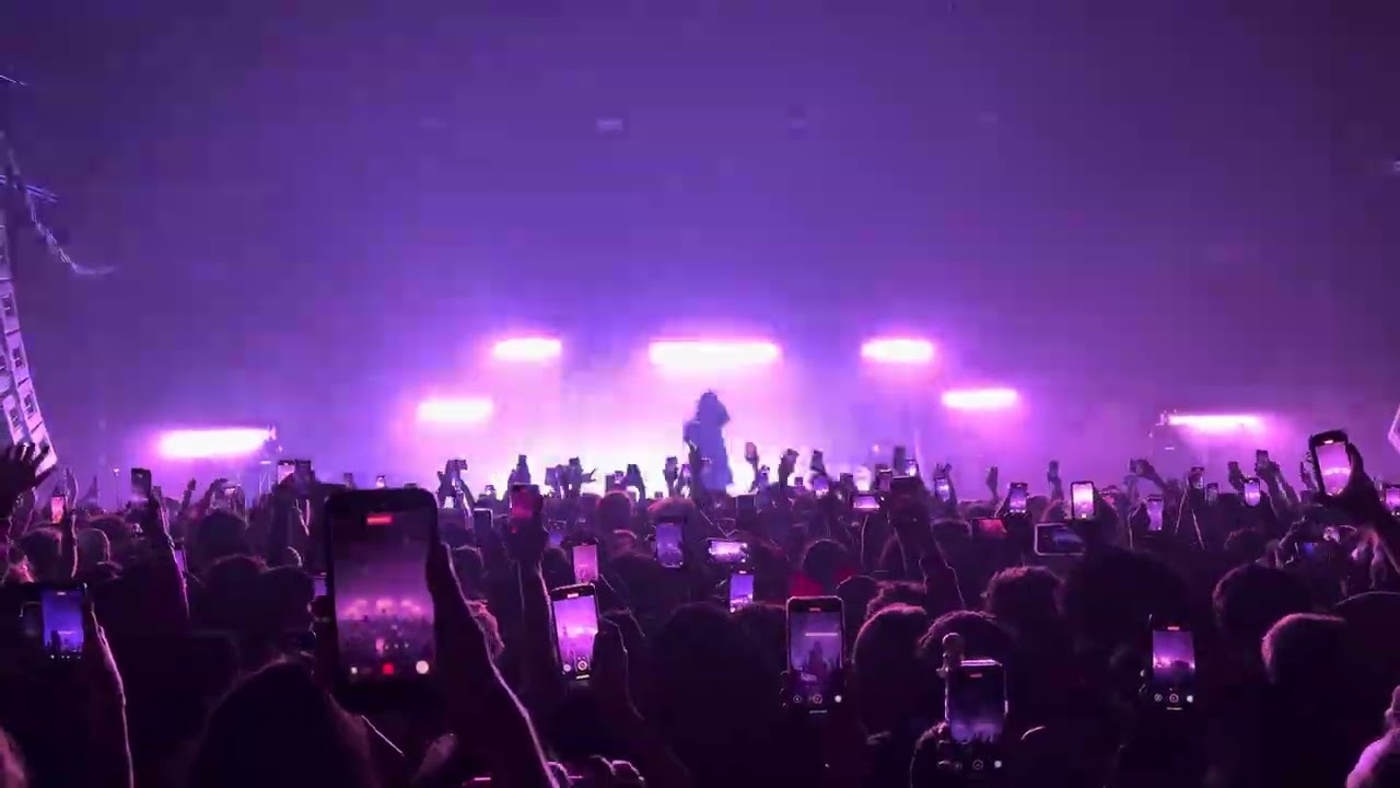 Bladee - Apple - Live Dallas, TX 10-18-2025