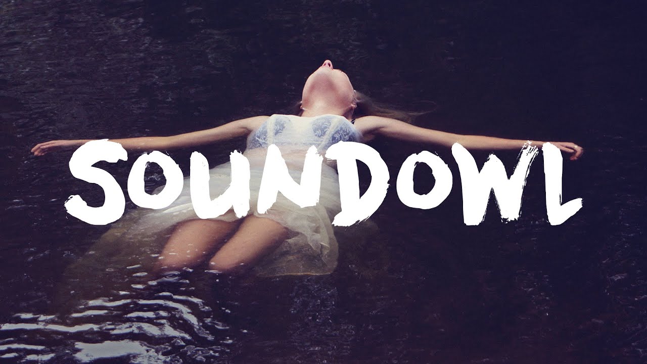 Froogle - Falling Down (ft. Alexa Harley)