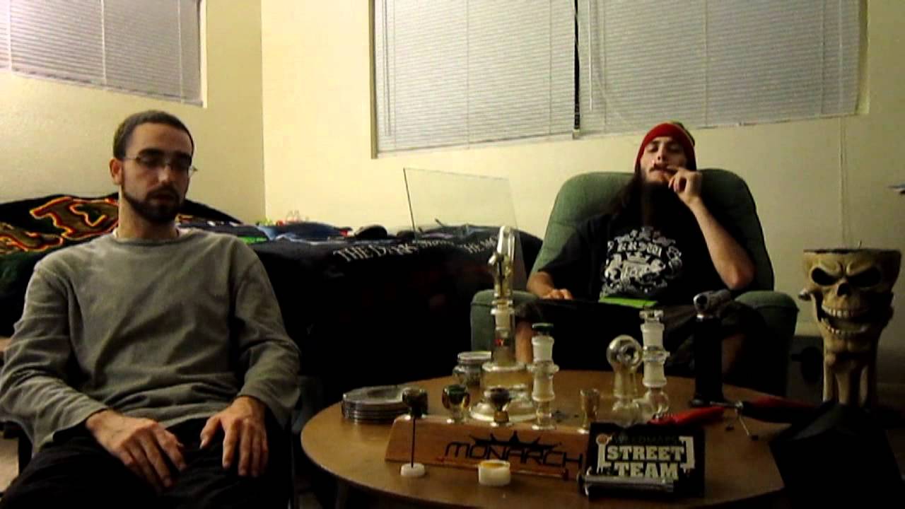 The Higher Channel - Super Skunk - Blunt Review - 215 Kush Collective - TheHigherChannel