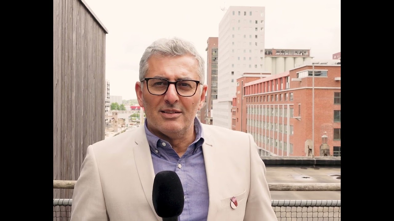 Dr. Ehsan Natour - CadeauVoordeCo FragmentDr Natour