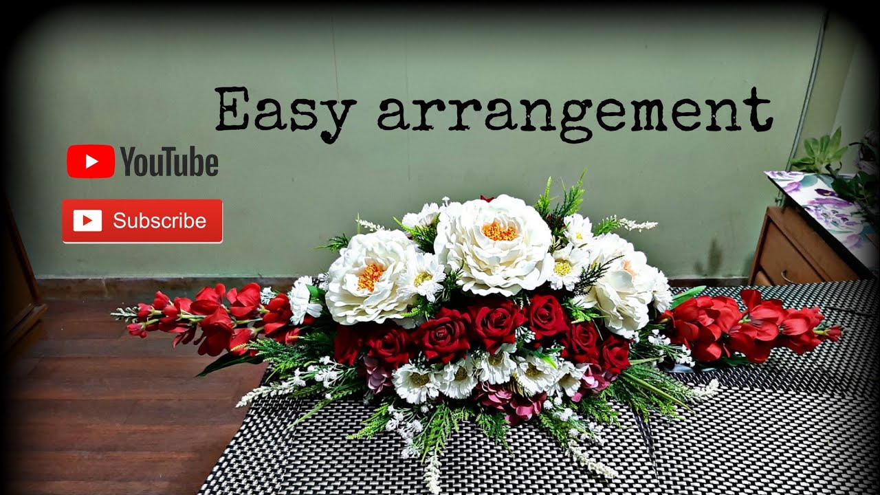 How to make flowers arrangements/center table arrangement ideas/Easy center table arrangement