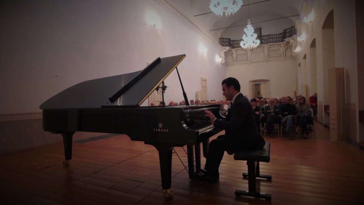 Roberto Giordano Plays Brahms, 6 Klavierst&uuml;ke Op.118