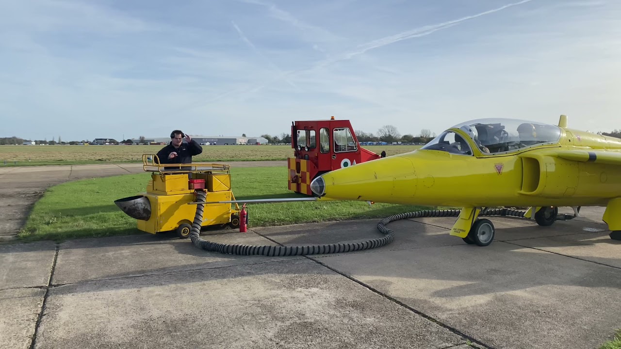 Folland Gnat start up