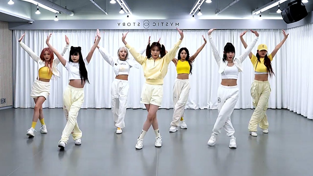 Billlie - 'enchanted night' Dance Practice Mirrored
