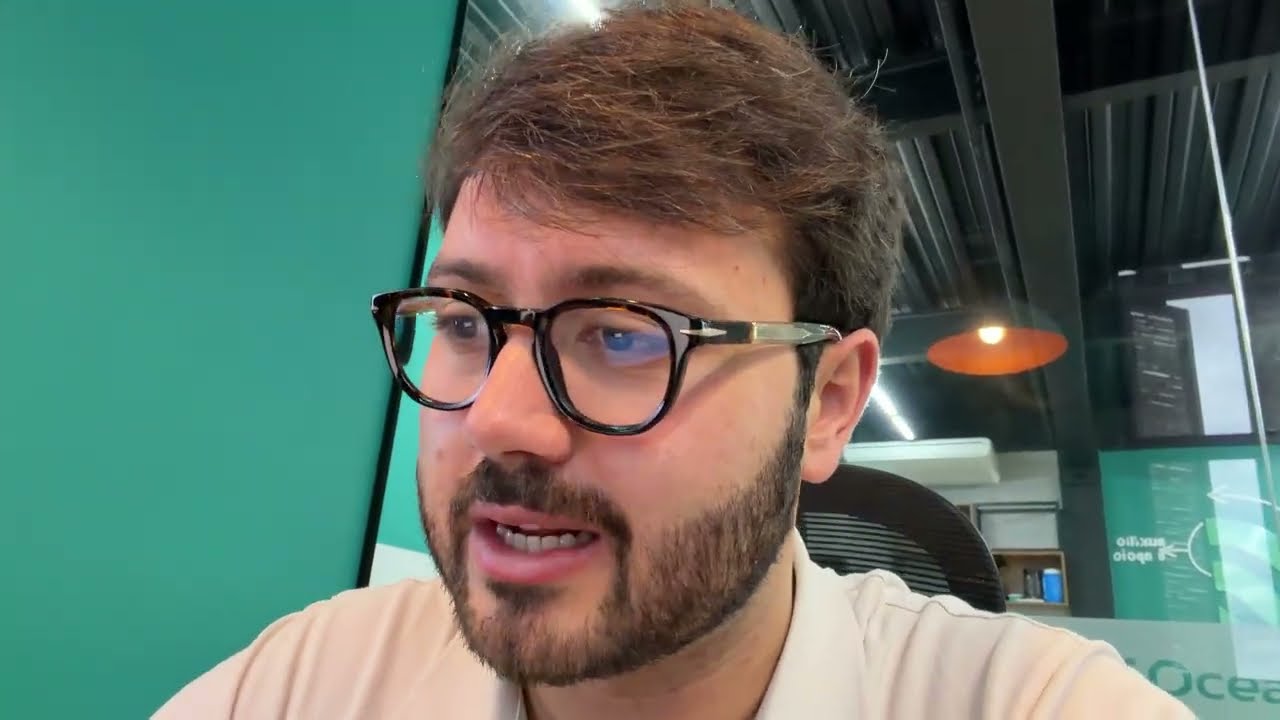 #2 VLOG: As decisões difíceis antes de crescer a assessoria de marketing