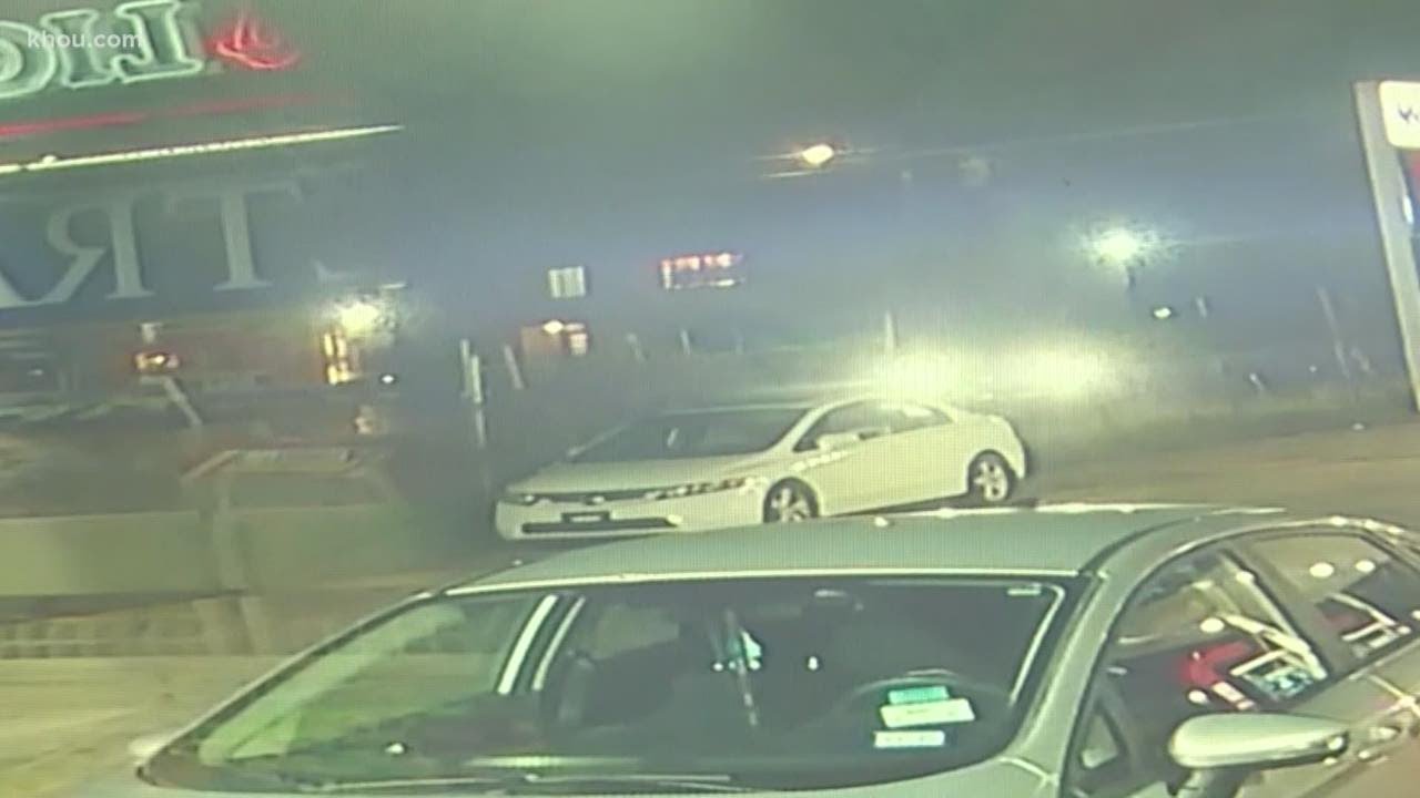 Security guard fatally shot during apparent game room robbery, police say