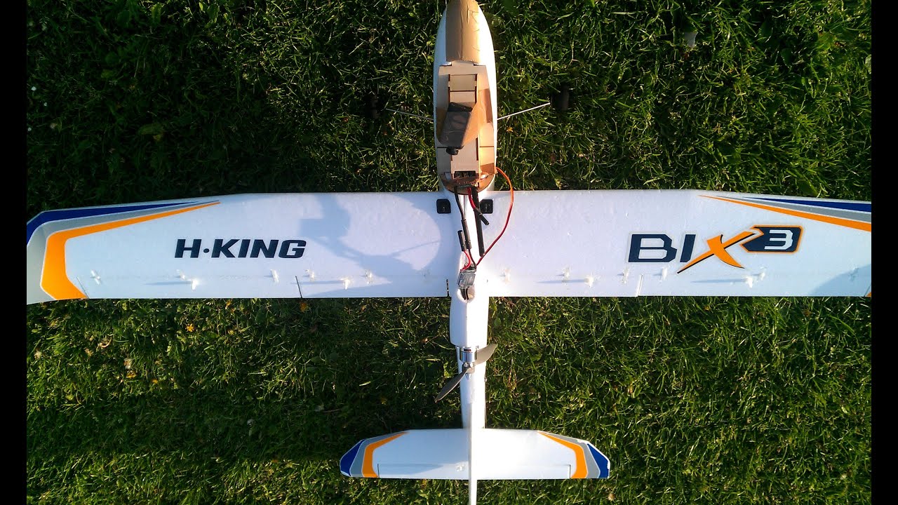 Hobbyking Bix3: Maiden (onboard)