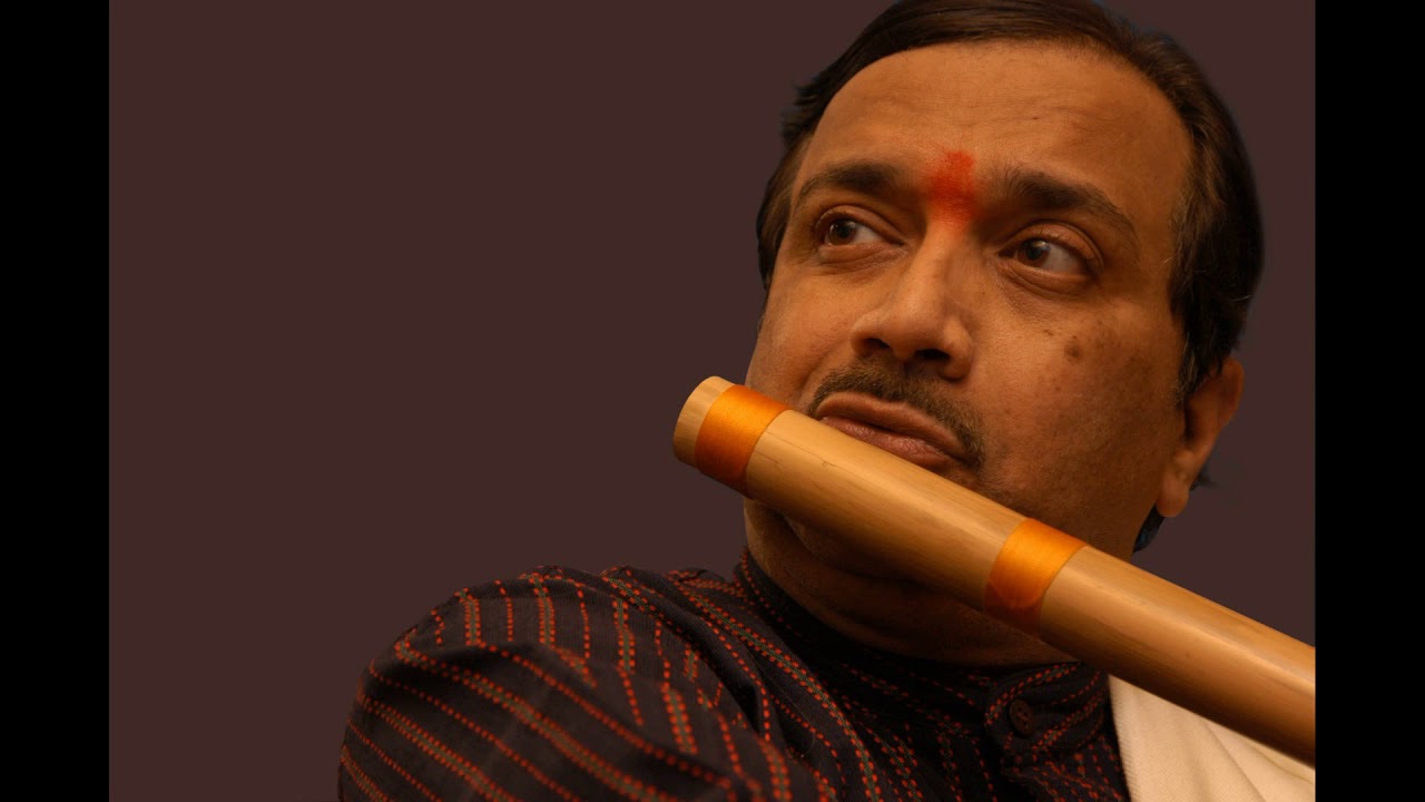 RAJENDRA TEREDESAI - BANSURI - RAGA CHANDRAKAUNS  -  LIVE IN CONCERT