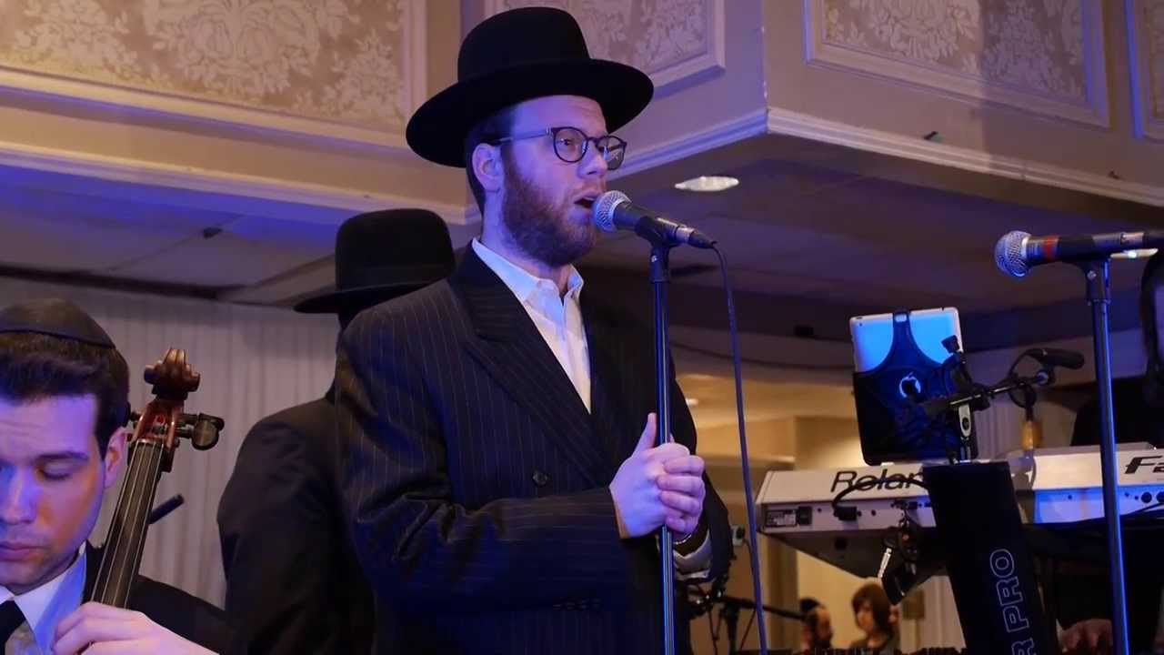 Amazing Mi Adir performed by Yumi Lowy, Freilach, Shira