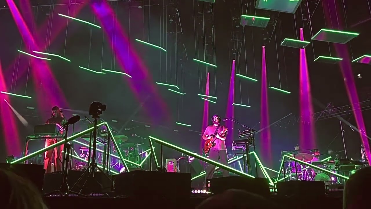Bon Iver - 10dEAThbREasT ( live@ziggodome 2 november 2022)