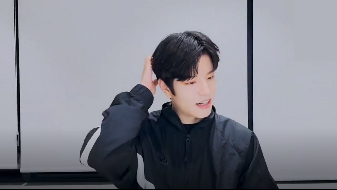 stray kids vs tongue twisters