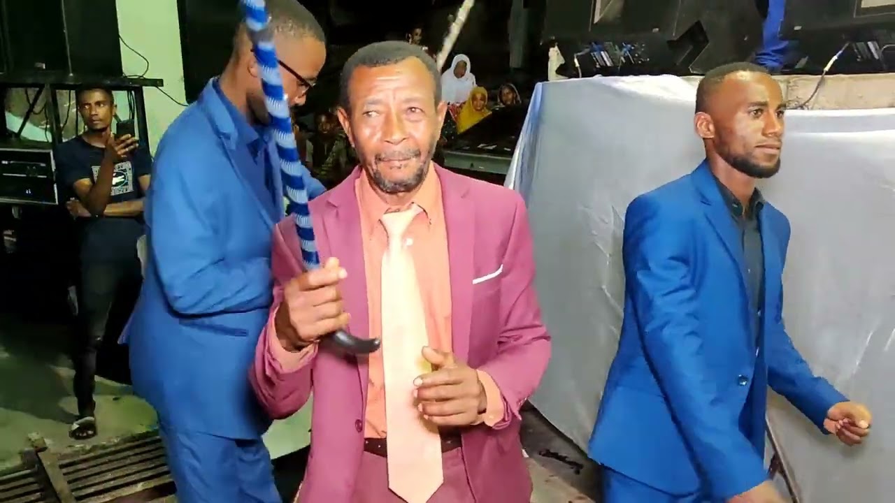TOIRAB-ATOM Abdoulanzize et Moina Halima à Ntsoudjini Ngomé