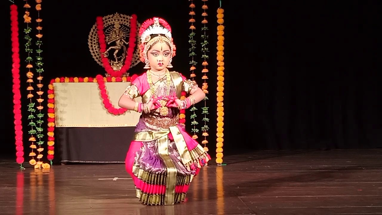 Adivo alladivo kuchipudi dance by Gagana Anvika(5years) at seva sadan, Bangalore