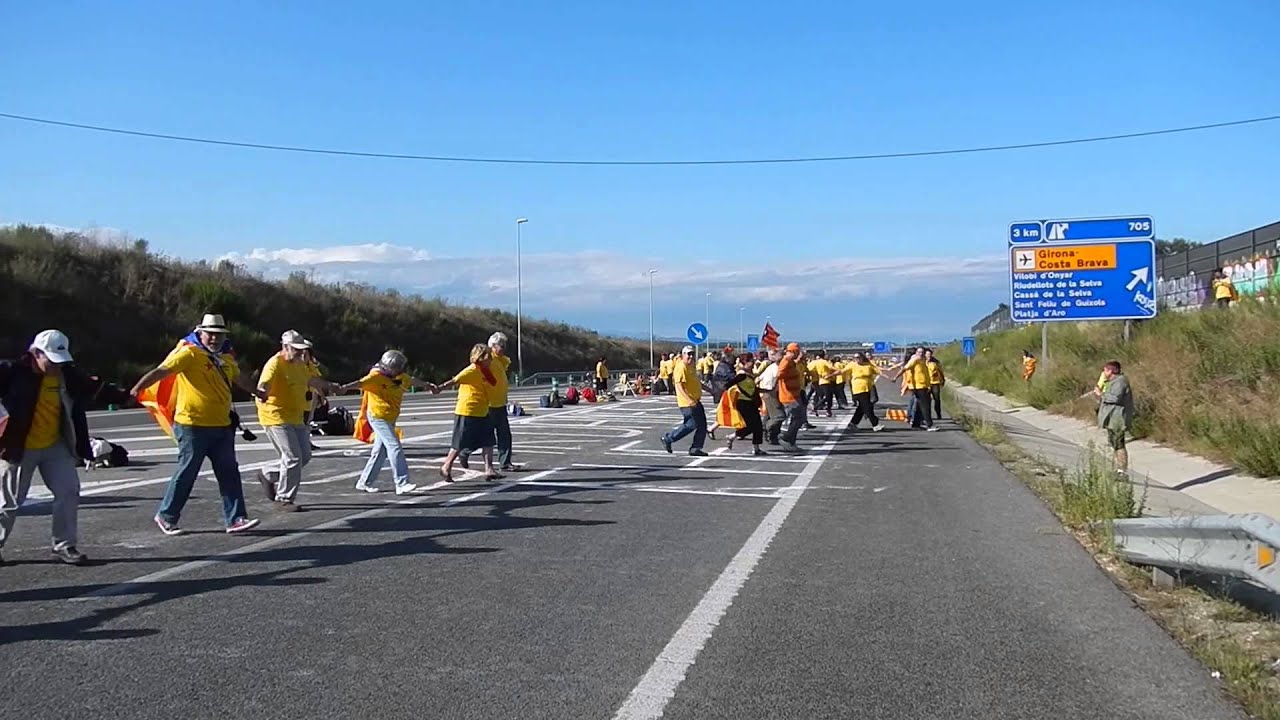 11S2013 - LA CADENA HUMANA - TRAM 572