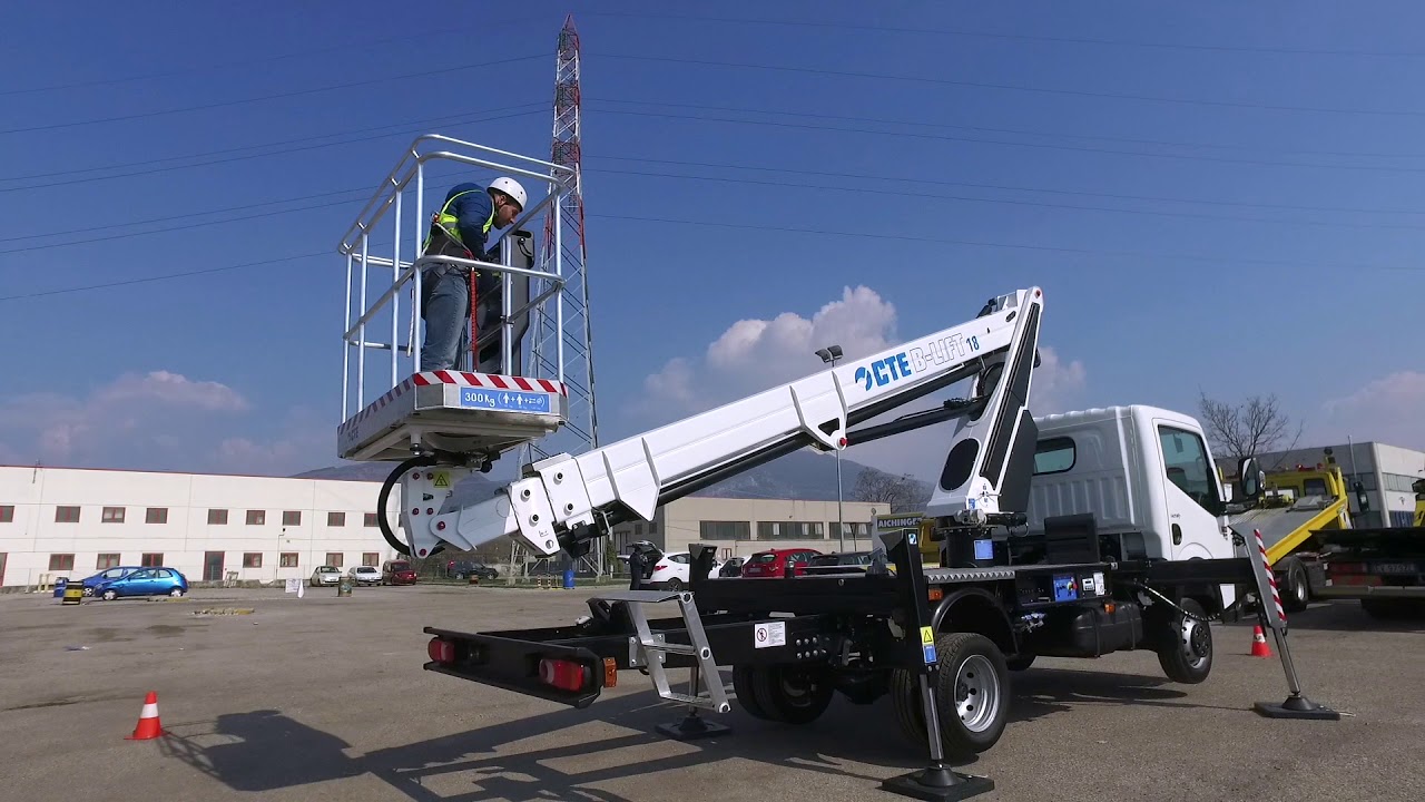 Telescopic truck-mounted platform CTE B-LIFT 18