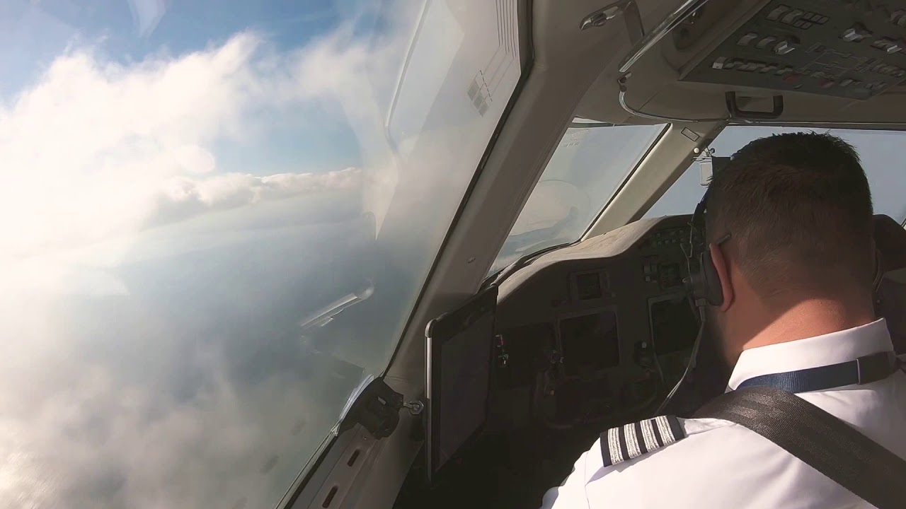 Approach and landing Cozumel 12/01/2018