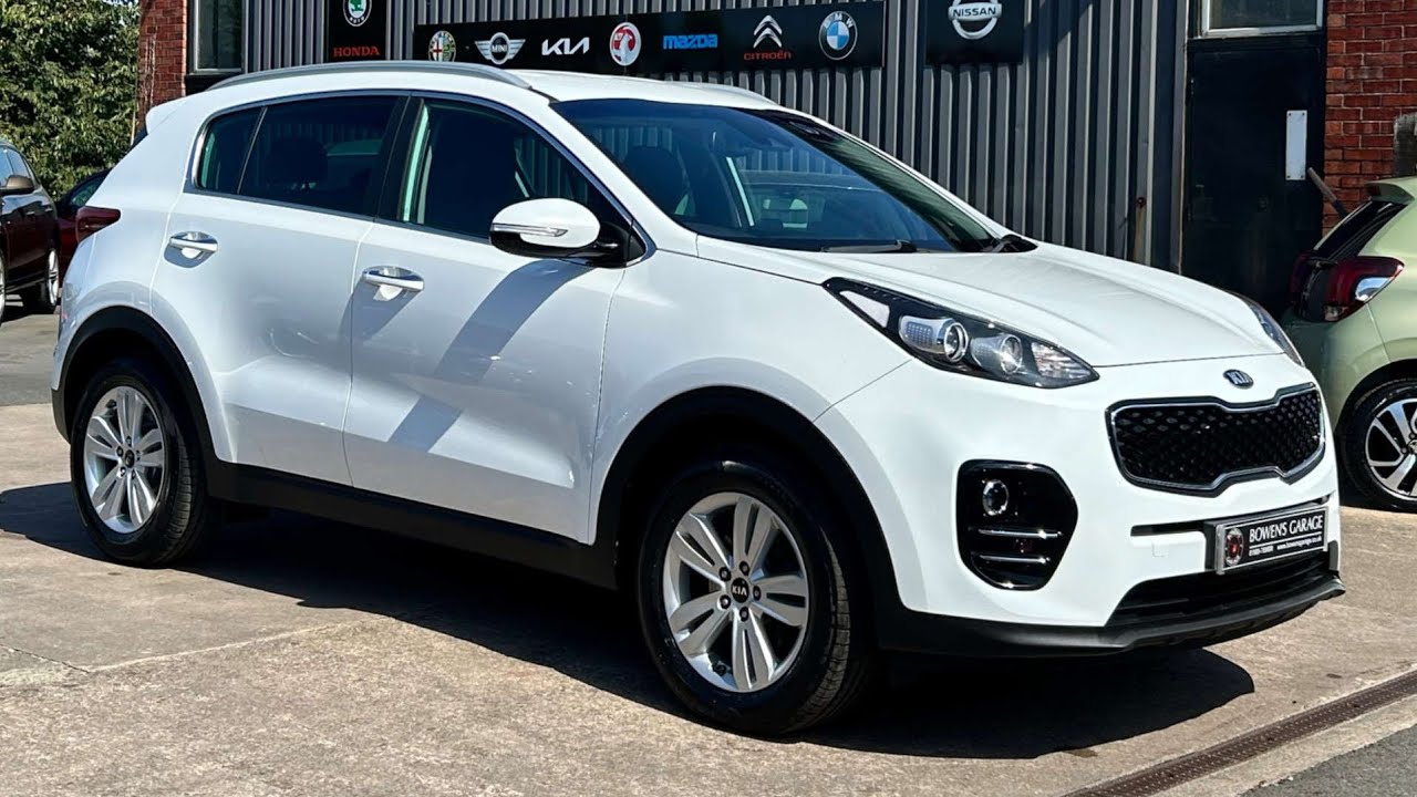 2018 (18) Kia Sportage '2' 1.6 5Dr in Arctic White. 46k Miles. 7 Services. SAT NAV. Camera. £10,750