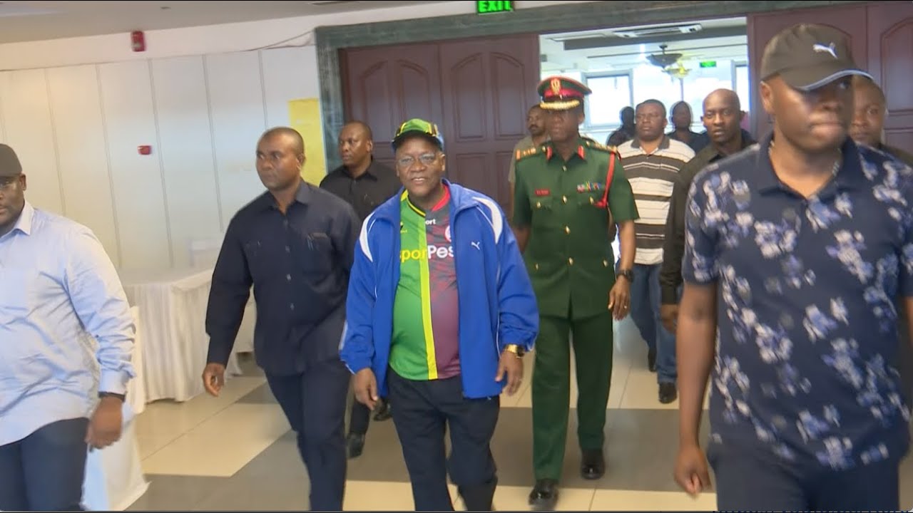 MAGUFULI ALIVYOINGIA UWANJA WA TAIFA NA ULINZI MKALI, SIMBA VS YANGA