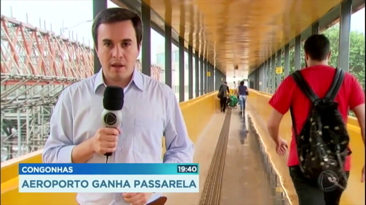 Passarela que liga o Aeroporto de Congonhas à avenida é reaberta após 2 anos de reforma