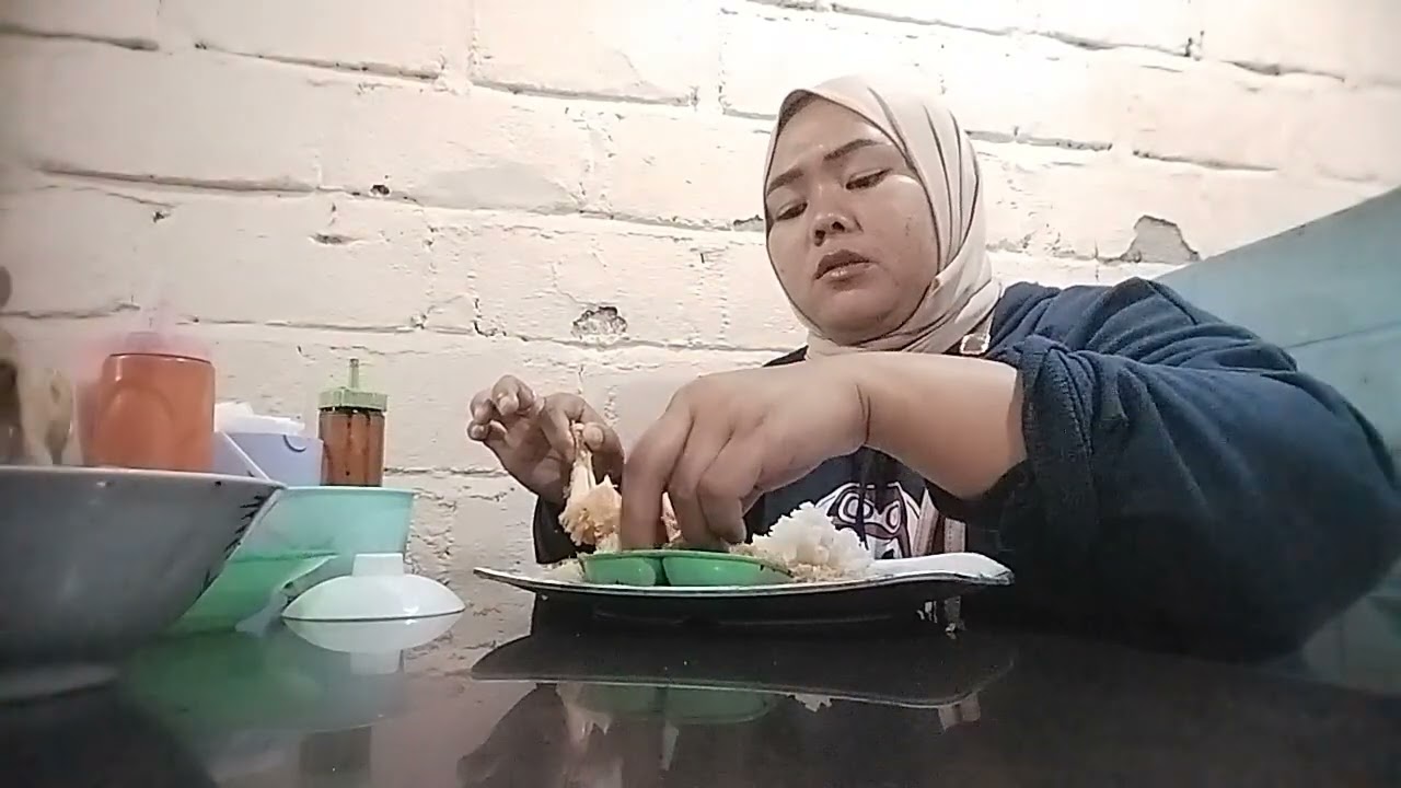 9 tahun sudah bersama suami