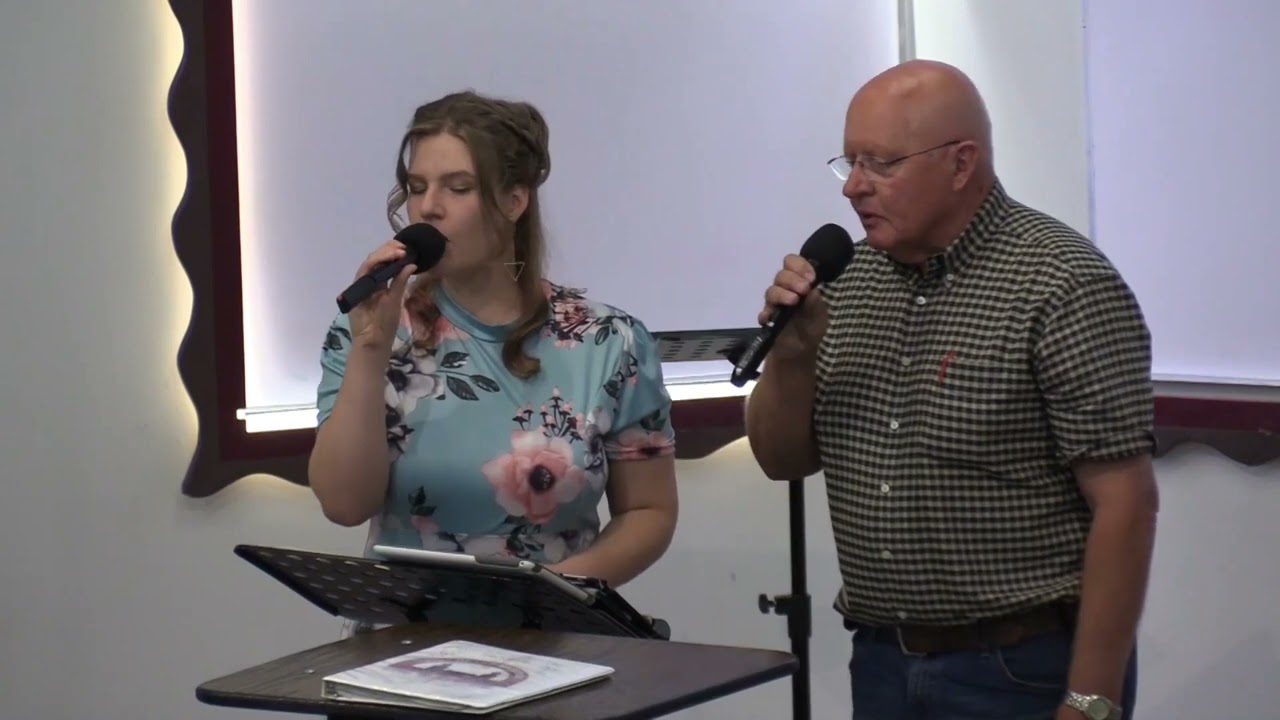 Sag, Bruder, wohin willst du gehen? | Ein Lied | Gesungen von Jacob Friesen und Valeska Thiessen