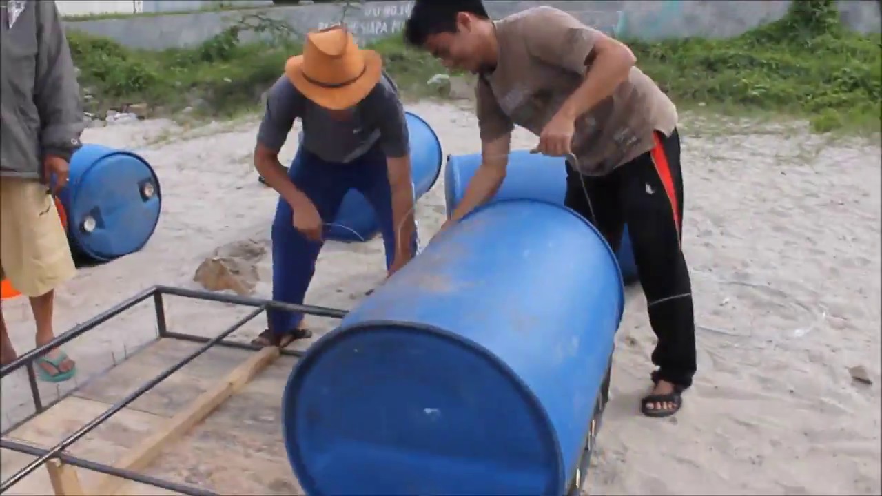 Drum Plastic Boat by ITDel Students