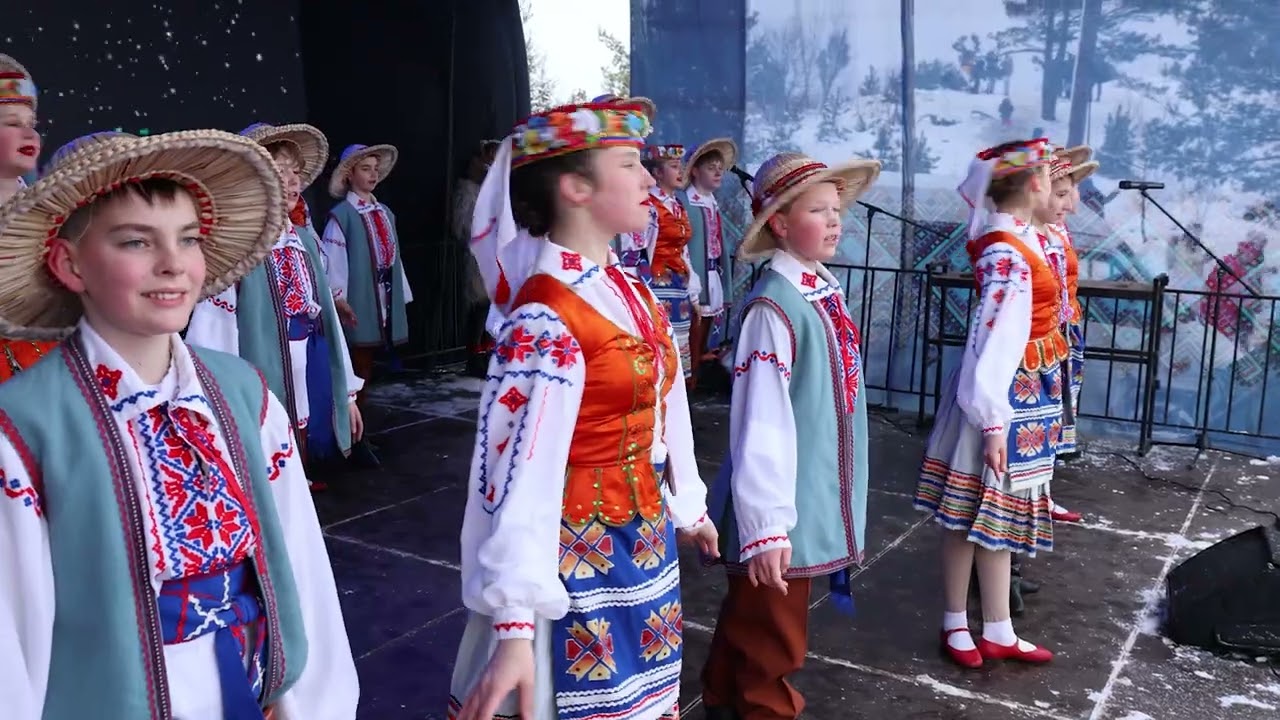 #Різдвяніпташки, Зразковий ансамбль народного танцю Роси Світанку #танціукраїна