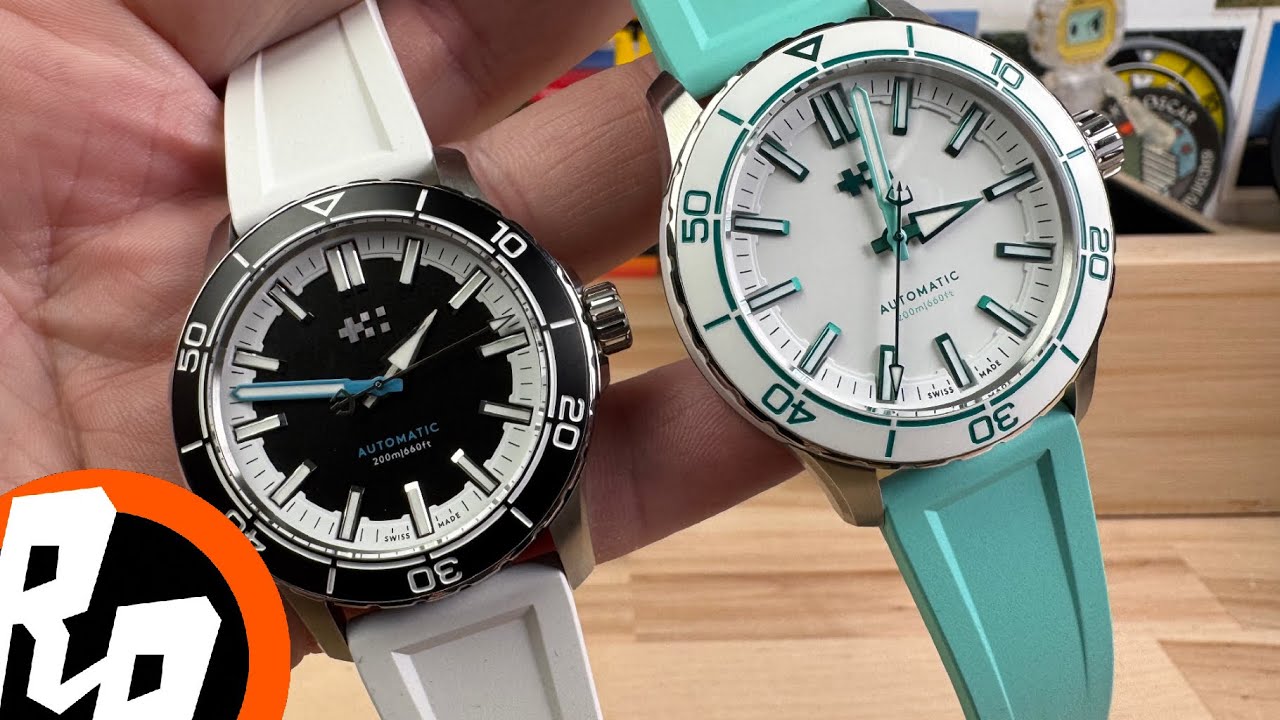 Unboxing Christopher Ward  C60 Trident Reef 