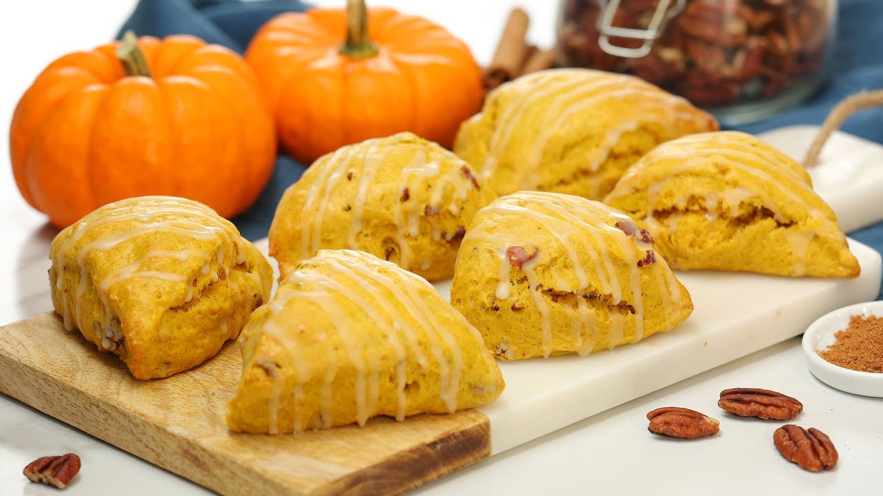 Pumpkin Spice Scones with Maple Glaze | The BEST Fall Baking