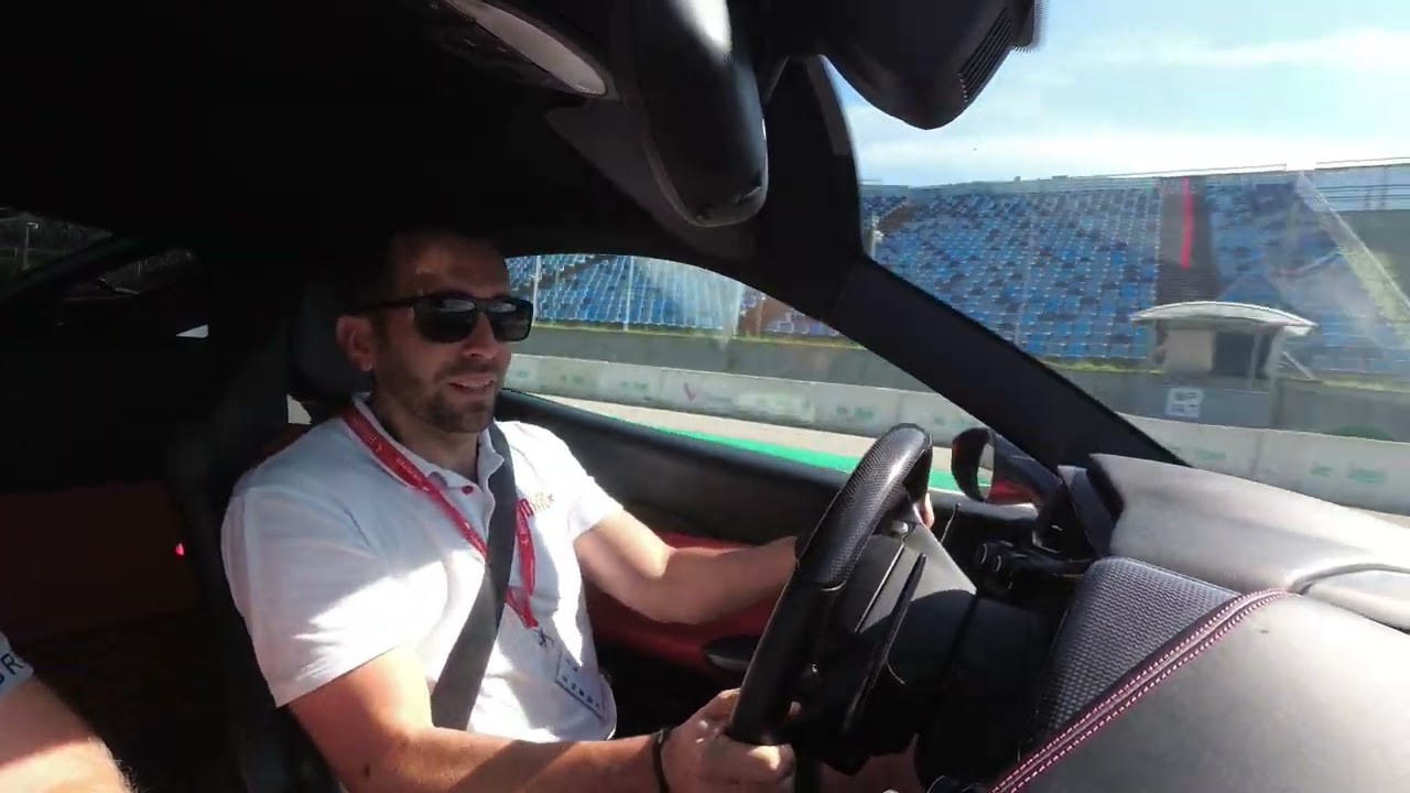 Élményvezetés Ferrari 488GTB Hungaroring