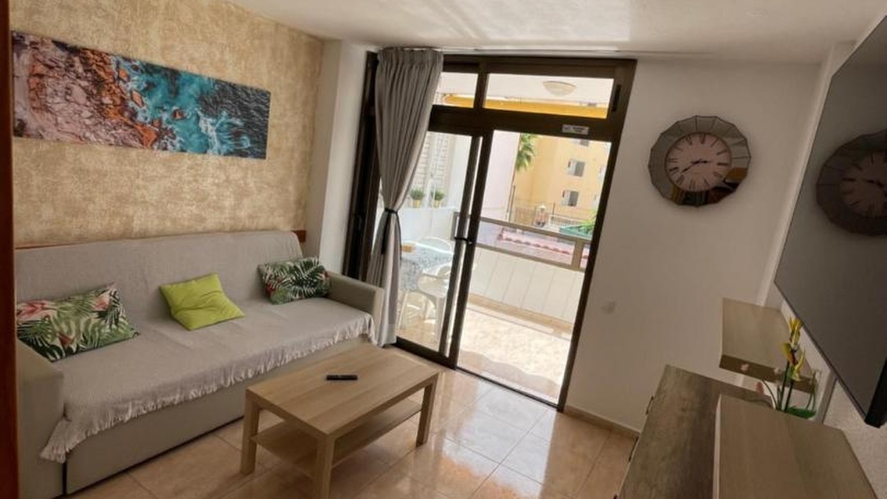 Apartment Modern 2 Playa del Ingles | San Agustin, Spain | Hotel Review 🏩