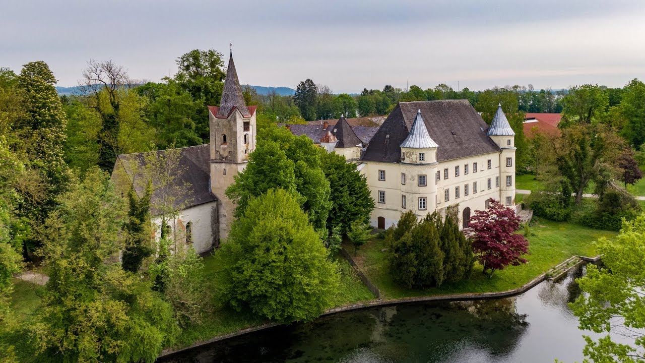 Schloss Hagenau zu verkaufen!