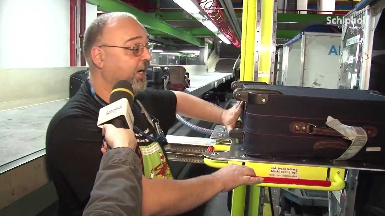 Wereldprimeur in bagagehallen op Schiphol
