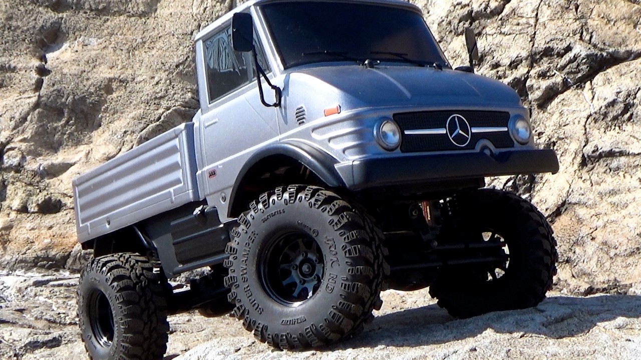 TAMIYA MERCEDES-BENZ UNIMOG 406 / MST CMX : RC ROCK CRAWLING WITH DEEP DISH WHEELS
