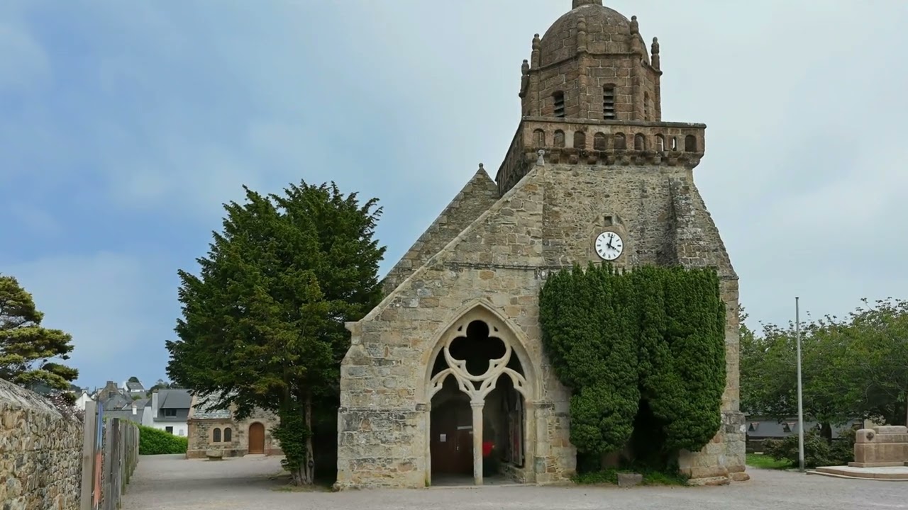 Perros Guirec- L'église Saint Jacques 4K - Région Bretagne - France