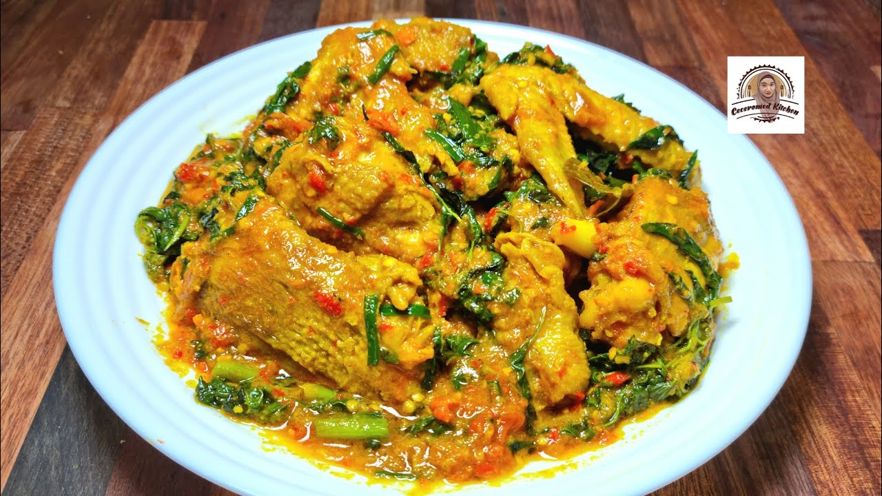 Ayam Rica-rica Khas Manado. Pedes Nampol.
