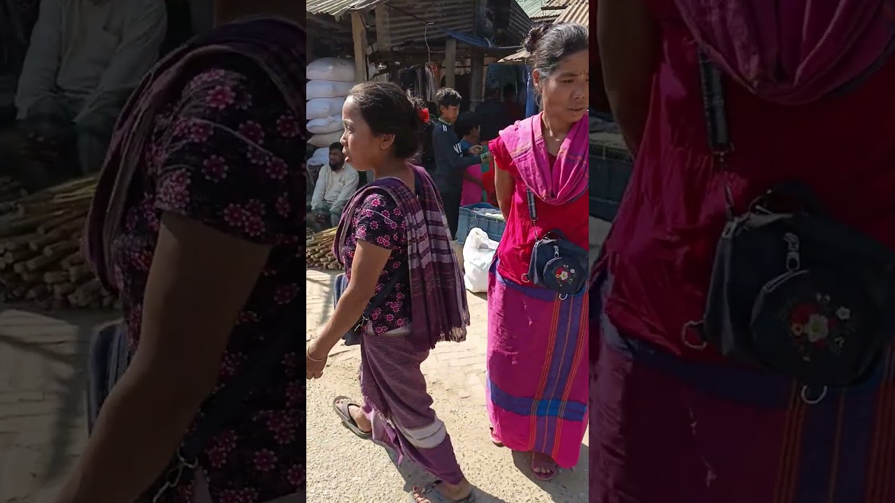 আপনারা যারা এখনো পাহাড়ের সৌন্দর্য দেখেন নাই তারাই আমার ভিডিও টি দেখবেন।