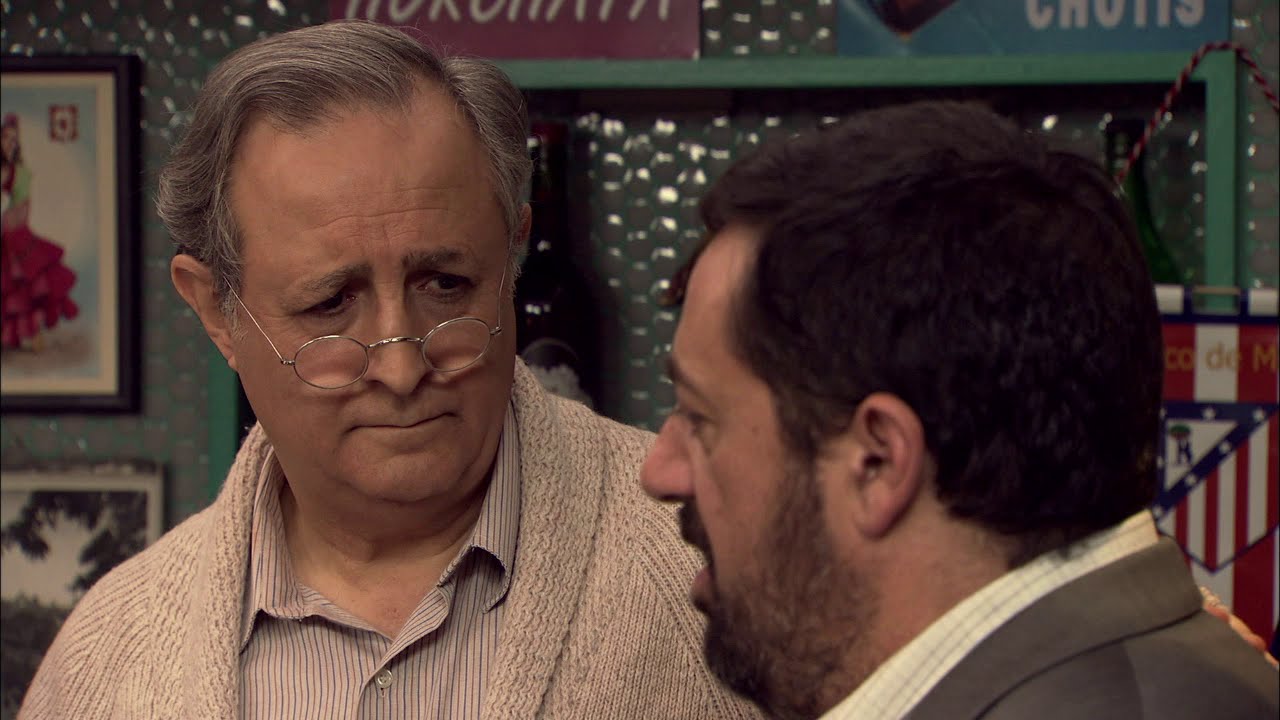 Amar C512 - Fortunato retiene a Pelayo en el bar